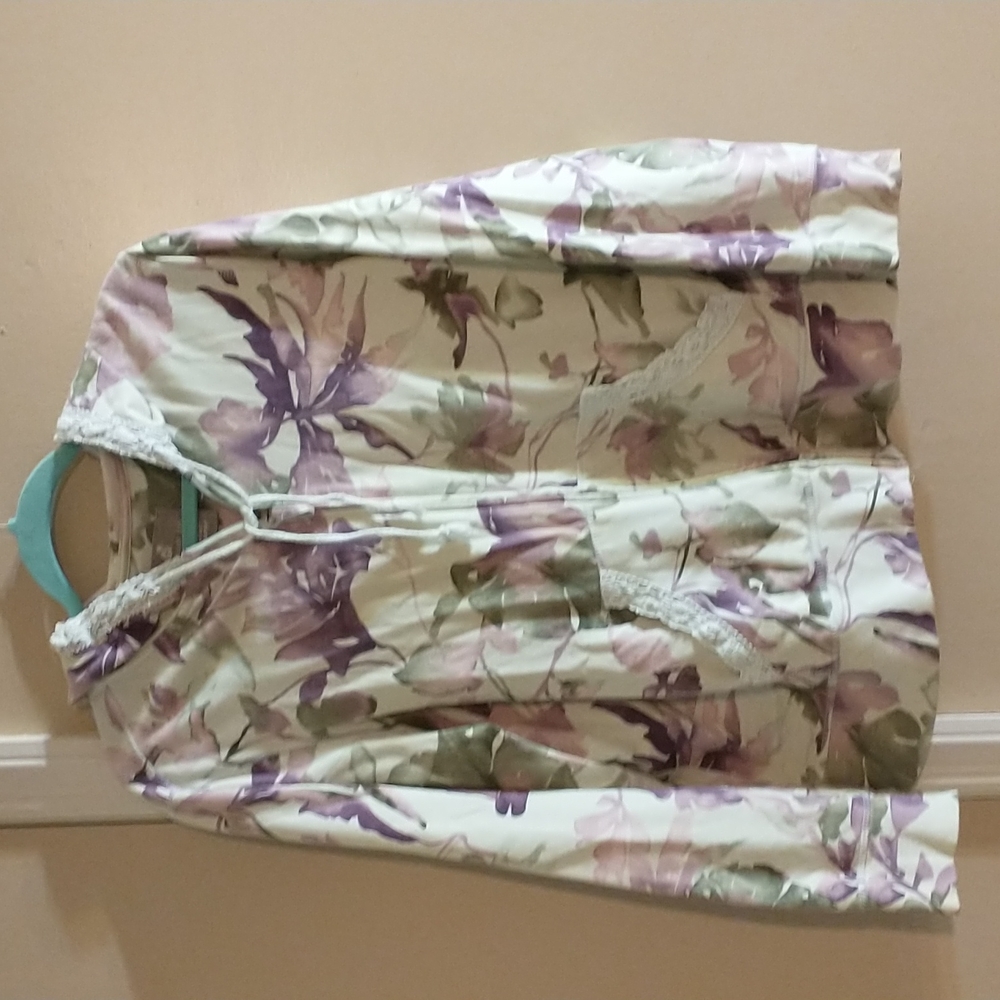 Hooded spring jacket